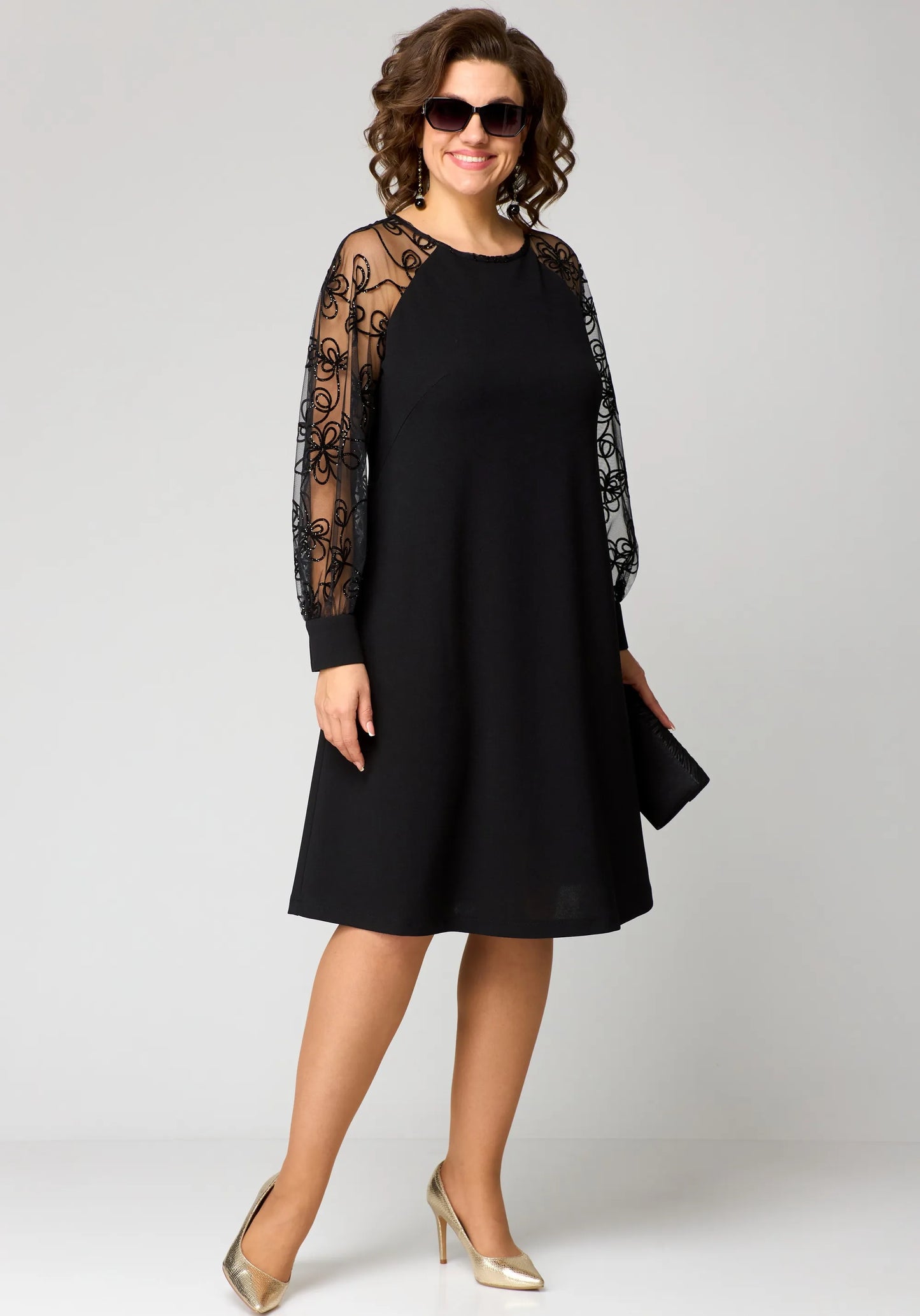Edyth – Robe élégante en dentelle fluide
