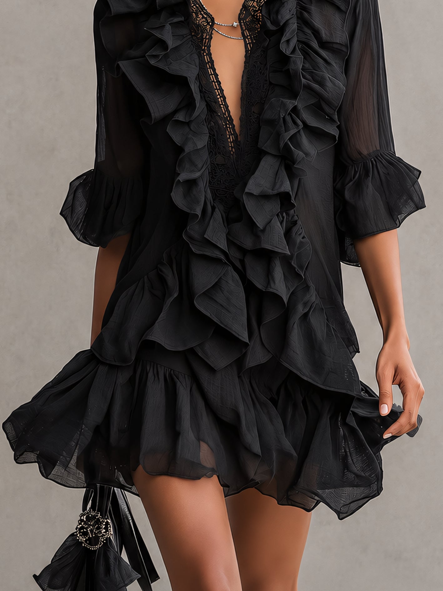 Anaïs | Robe Mini en Mousseline Noire à Volants