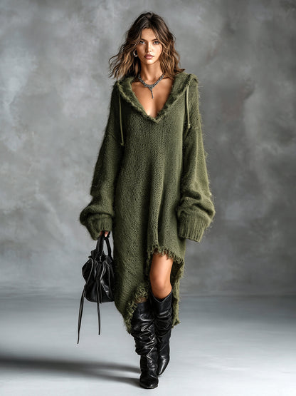 Robe midi en tricot doux avec capuche