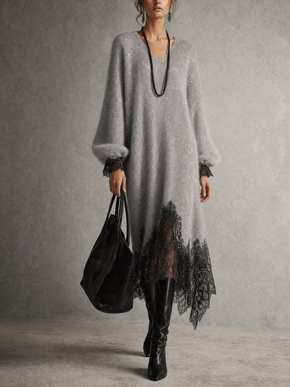 Robe midi grise en tricot avec dentelle à la base