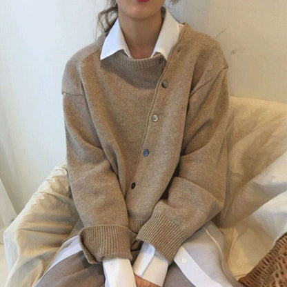 Luna | Cardigan Asymétrique à Boutons