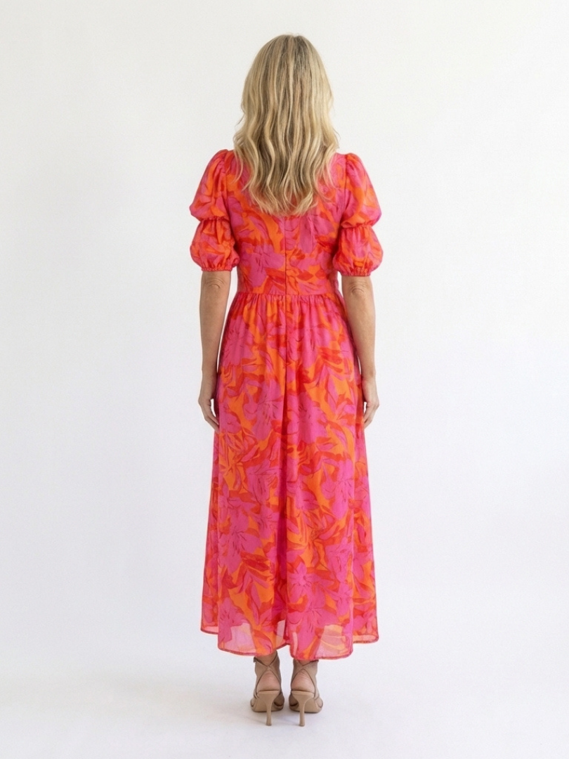 Jade | Robe midi fleurie à col V et manches bouffantes