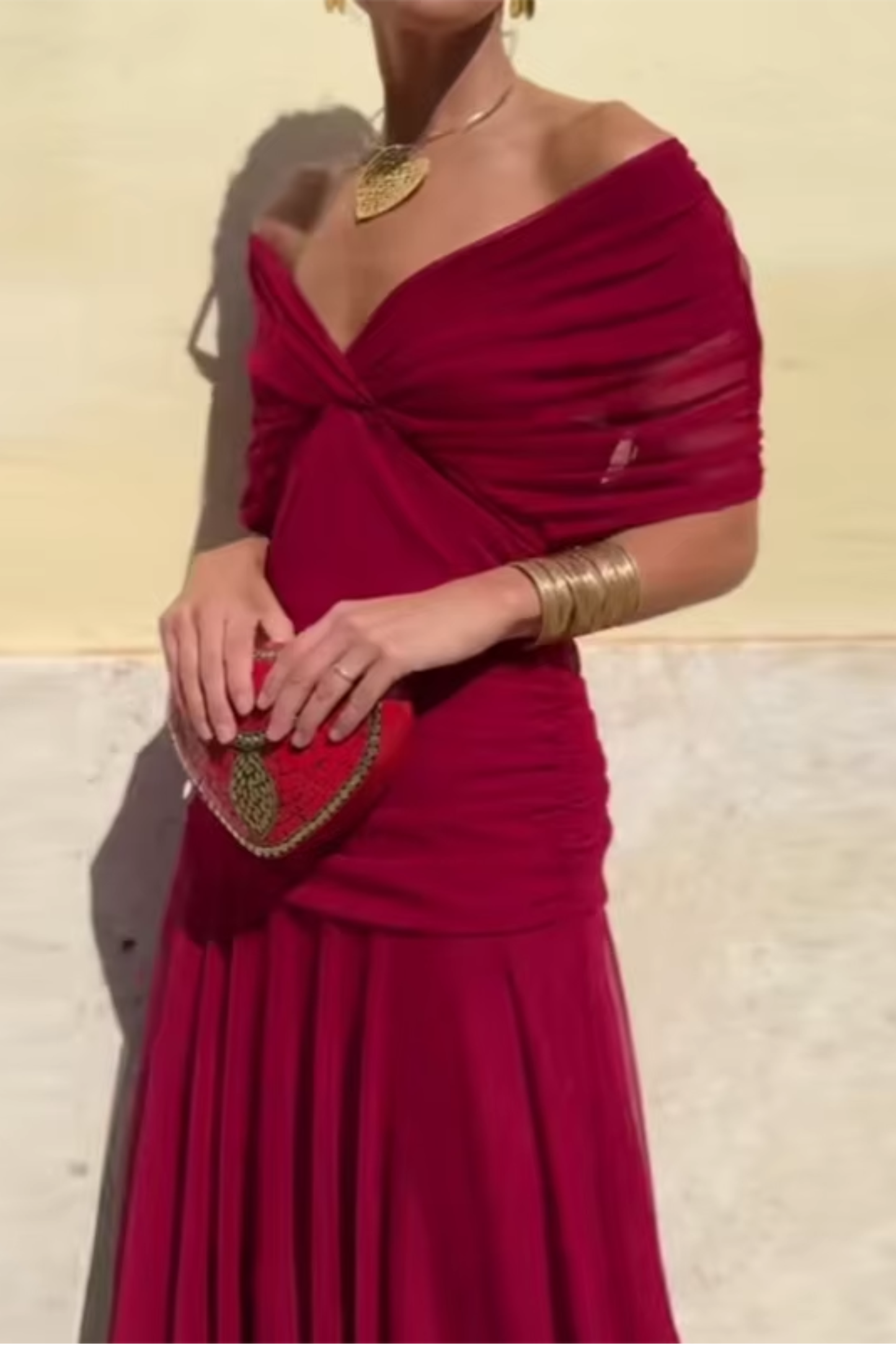 Luisa | Robe de soirée longue élégante avec décolleté en V