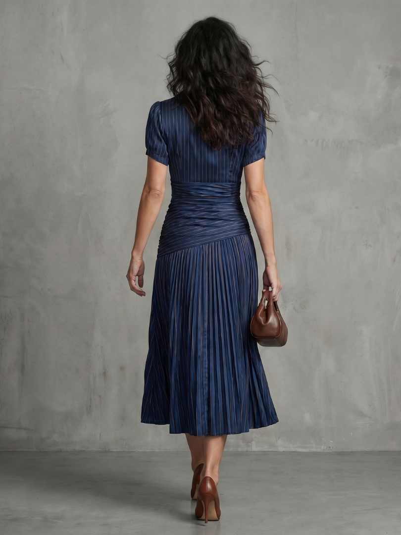 Léa | Robe midi rayée à taille plissée