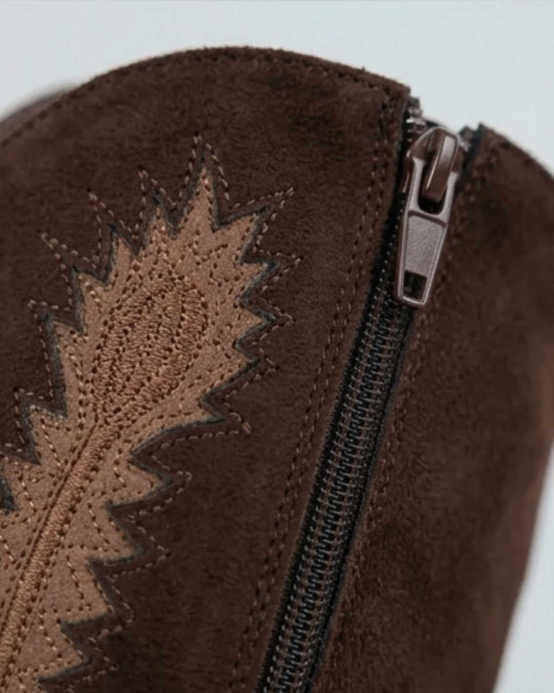 Cowboy Pattern Boots - Brown