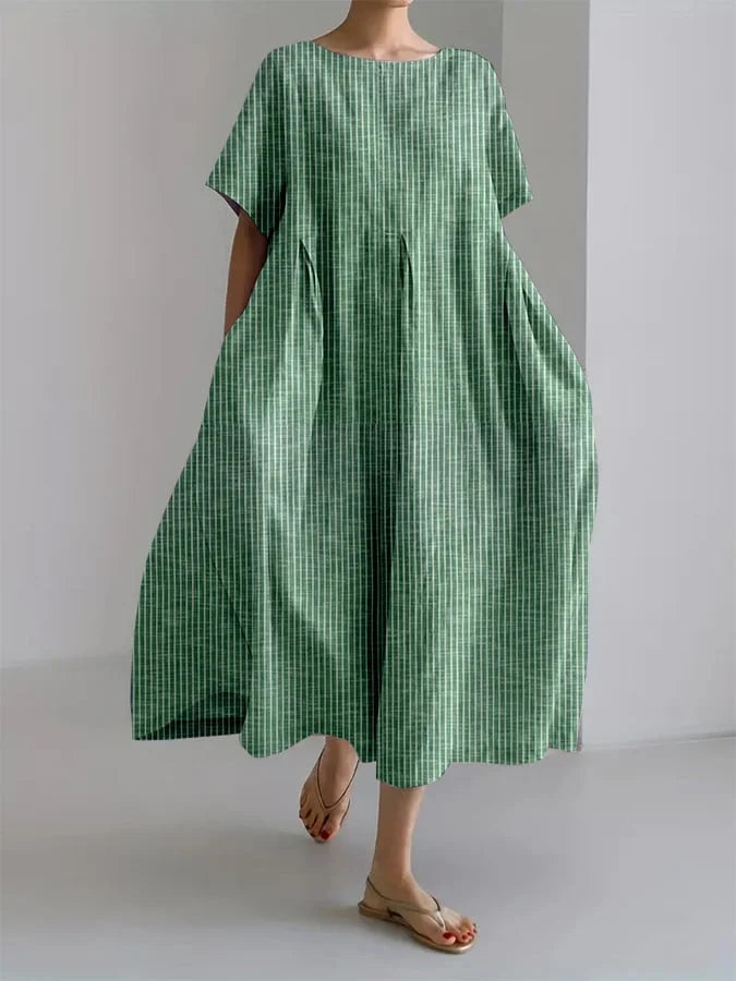 Robe estivale blanche à motifs floraux