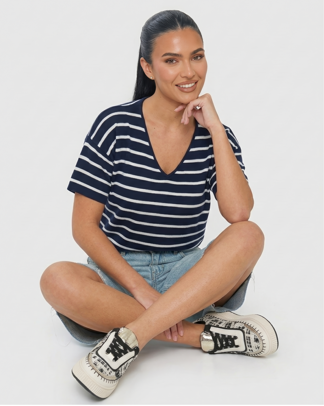 Carina Black Sneakers