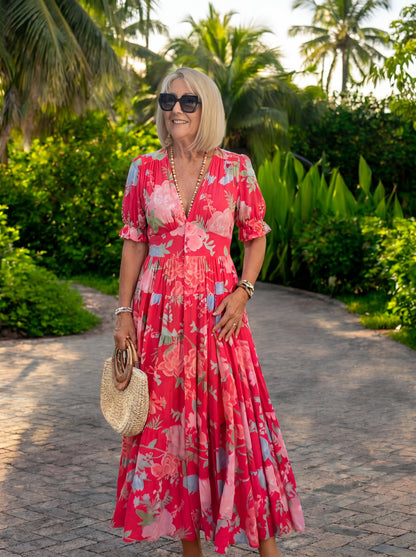 Miriam – Robe florale avec col en V