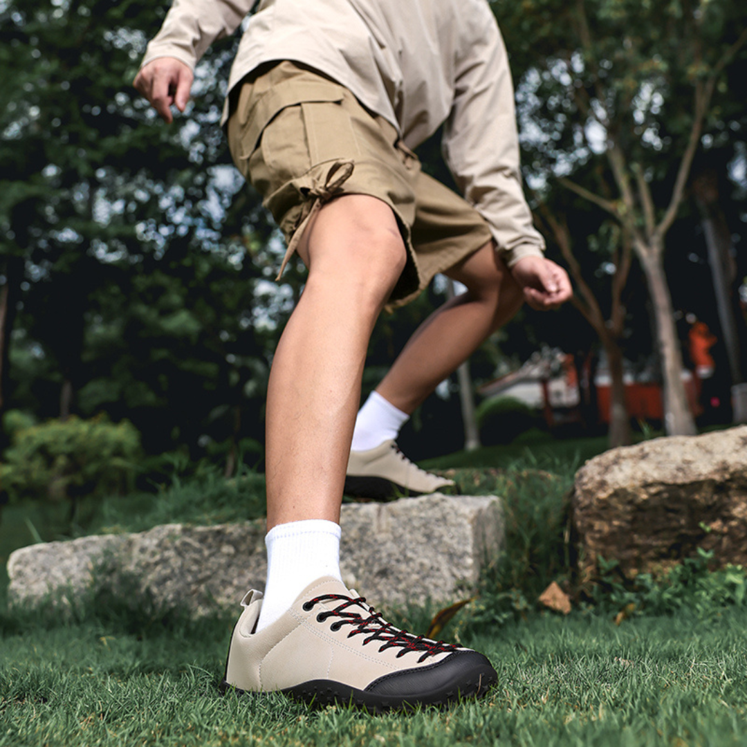 Orthotrail – Confort, stabilité et liberté de mouvement" can be rewritten as:

"Orthotrail – Confort, stabilité et aisance de mouvement