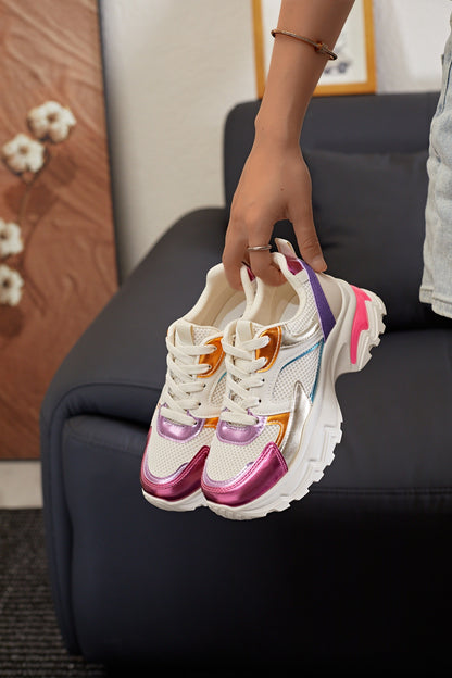 Aylin Versatile Sneaker