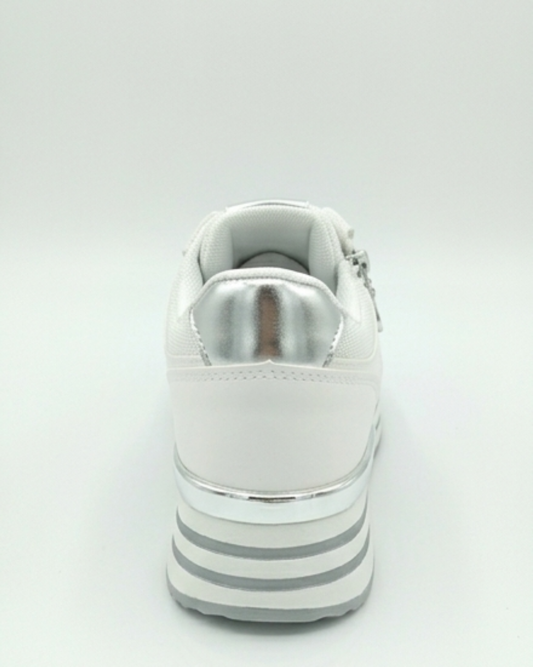 White Mairlyn Baskets