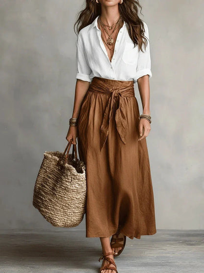 Ensemble Chic à Deux Pièces : Blouse Noire et Jupe Midi