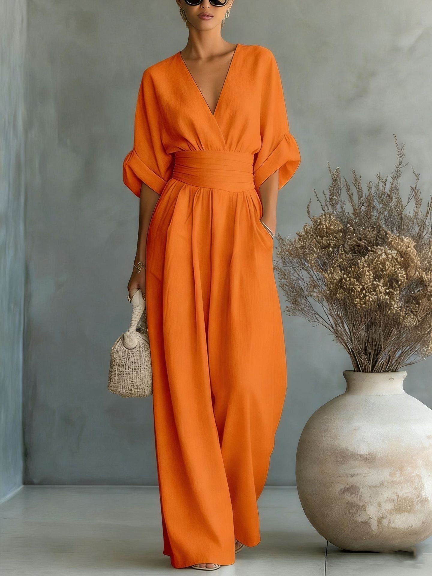 Robe Élégante en V, Dos Nu et Manches Fluides