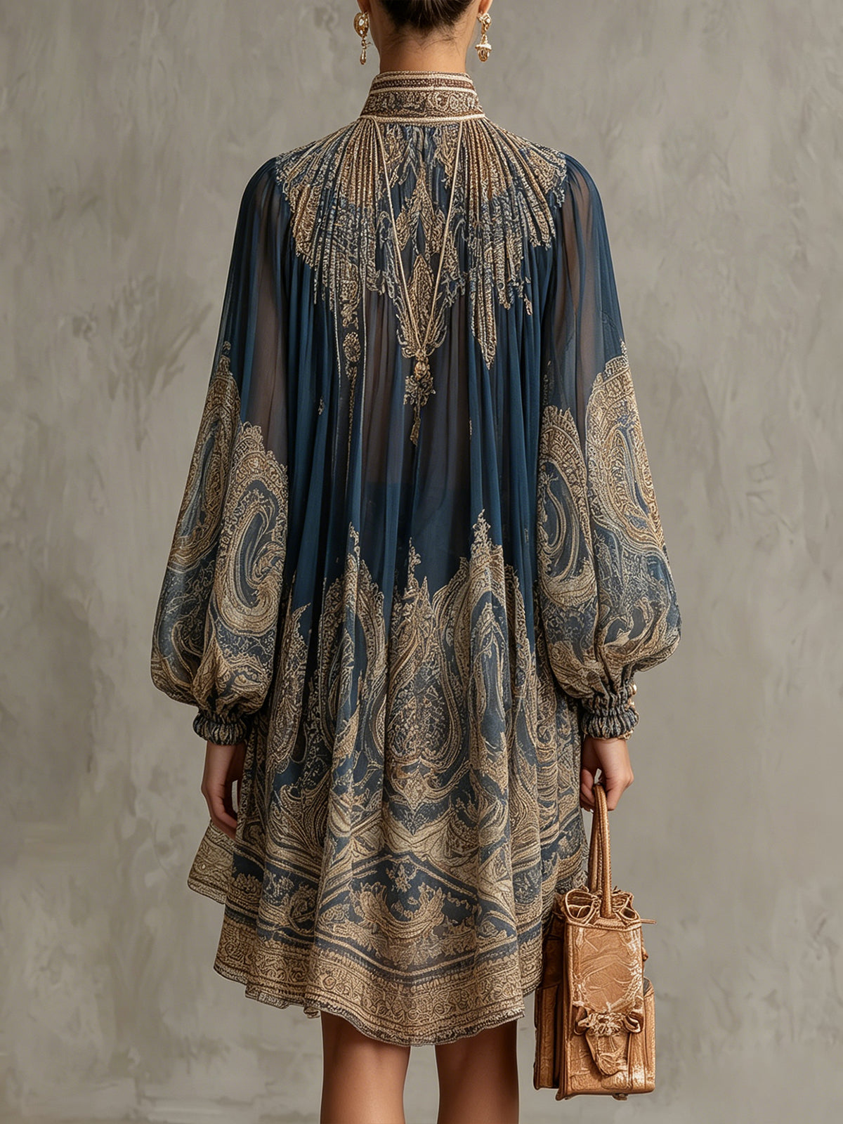 Mini Robe Bleu Marine en Mousseline Imprimé Baroque Col Haut Irrégulière