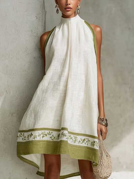 Agathe | Robe Mini Trapèze Sans Manches Blanche et Vert Olive à Fleurs
