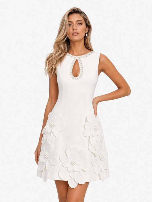Robe Mini Élégante Sans Manches avec Détail Découpé