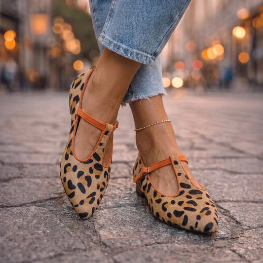Ballerines Céleste à Talon Pointu avec Double Boucle